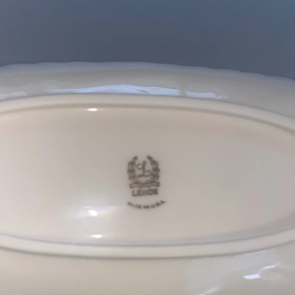 Lenox Ivory Porcelain‎ Rectangular Dish With Embossed Design 12